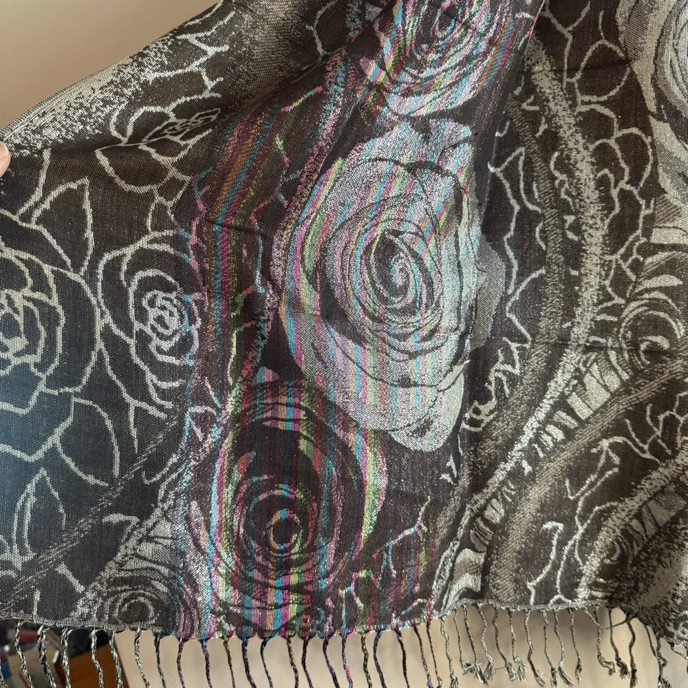 Metallic Thread Rose & Multicolor Stripes Scarf